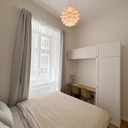 Museum Park Apartment Prague Exterior photo