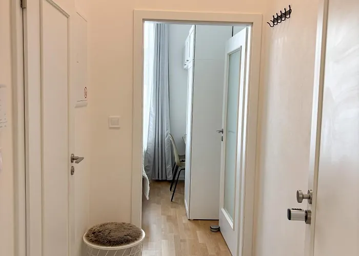 Museum Park Apartment